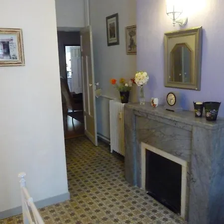 La Maison Du Bonheur לינה וארוחת בוקר