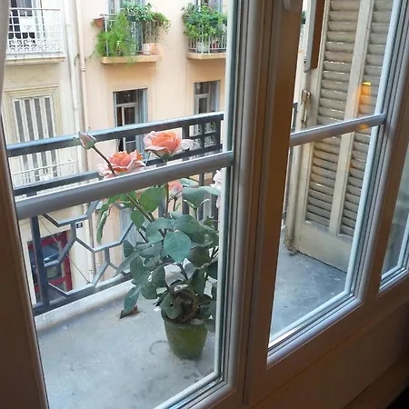 La Maison Du Bonheur לינה וארוחת בוקר *