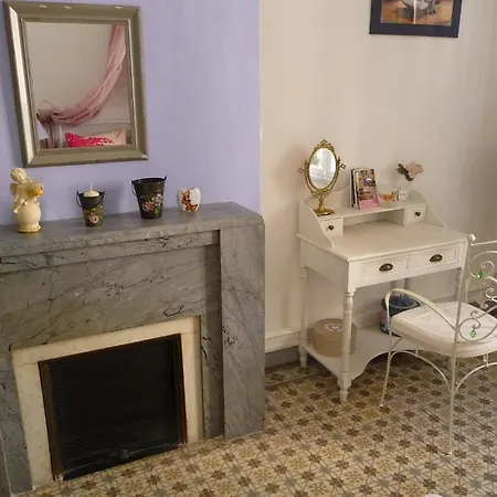La Maison Du Bonheur Bed & Breakfast *